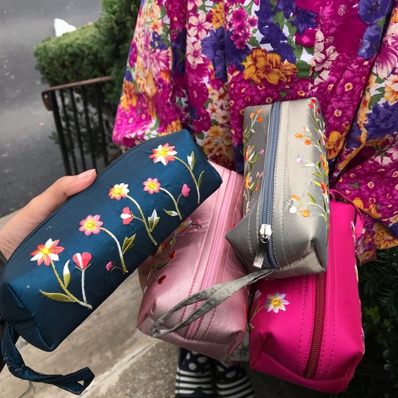 Handcrafted Floral Pouch - Picture 8 of 8